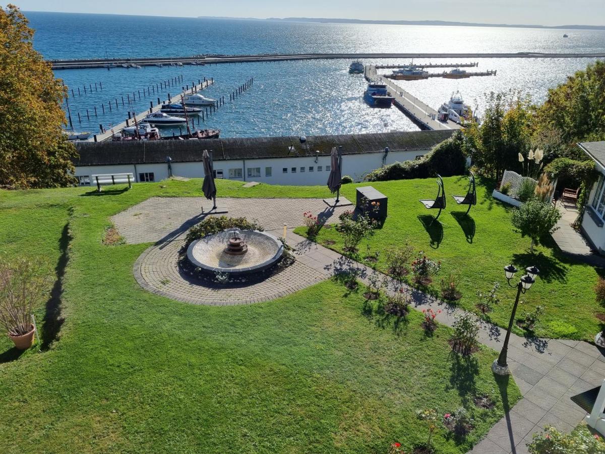Hotel Waterkant Sassnitz Exterior foto
